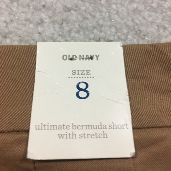 Old Navy Bermuda Shorts - Picture 7 of 8